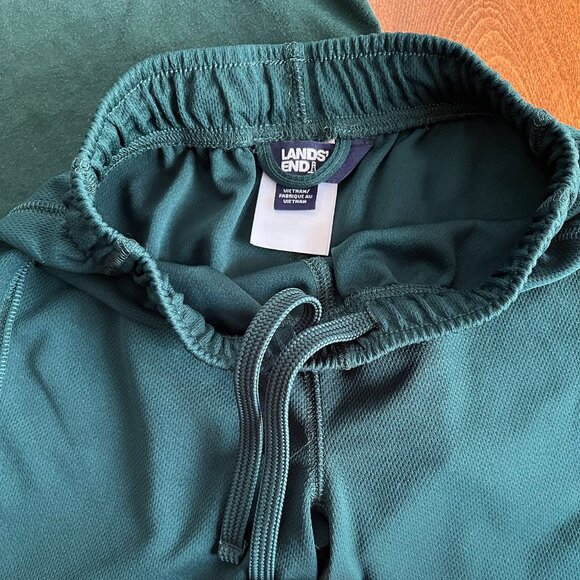 Lands' End forest green outfit 5-6 - Picture 5 of 11